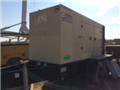32843.6.jpg (2) BBL Mud Shaker Systems & GD Mud Pumps / (2) Generators Gardner Denver