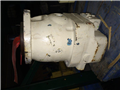 8804.7.jpg 52264579-R Hydraulic Drive Motor Generic