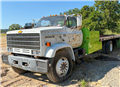 53926.9.jpg Chevrolet Kodiak Drill Pipe & Water Truck Chevy